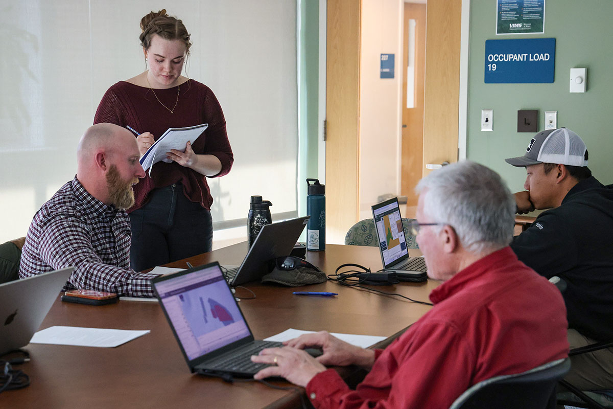 The development of VOSARA 2.0 included several user-feedback sessions to test its functionality prior to launch. Photo by John Wallace.